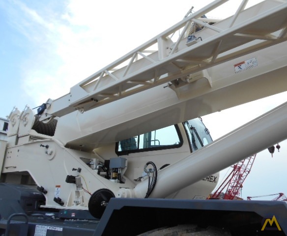 Terex RT 555 55-ton Rough Terrain Crane 17