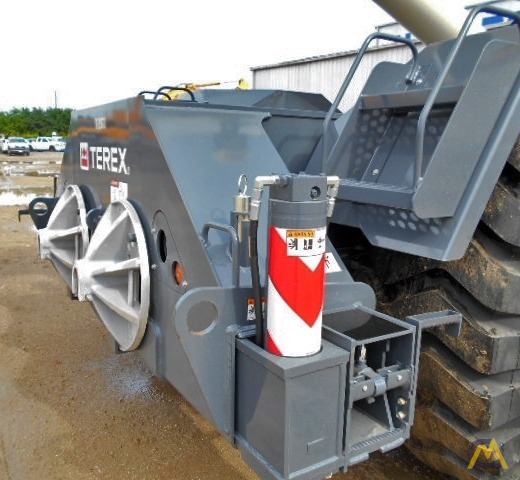 Terex RT 555 55-ton Rough Terrain Crane 20