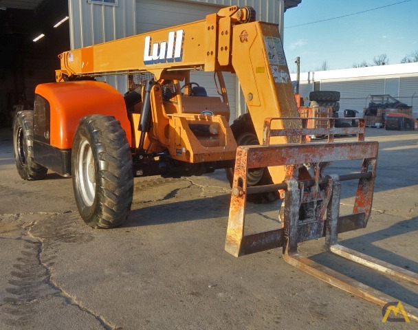 Lull 644E-42 6,000 lb. Telehander 2