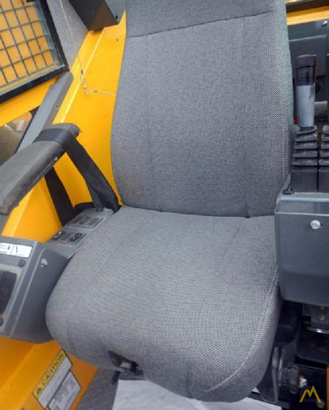 60t Grove RT760E Rough Terrain Crane 8