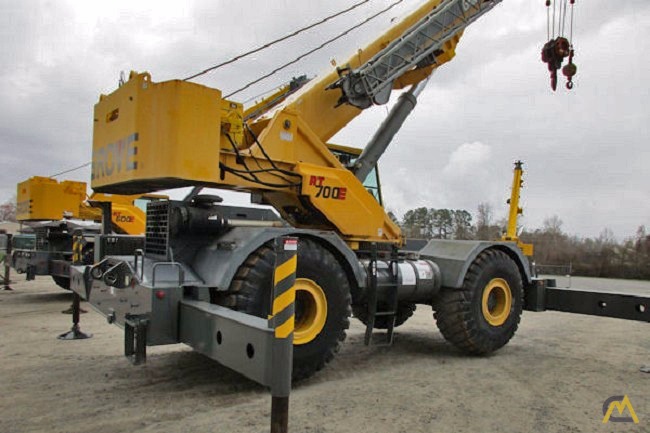 60t Grove RT760E Rough Terrain Crane 5