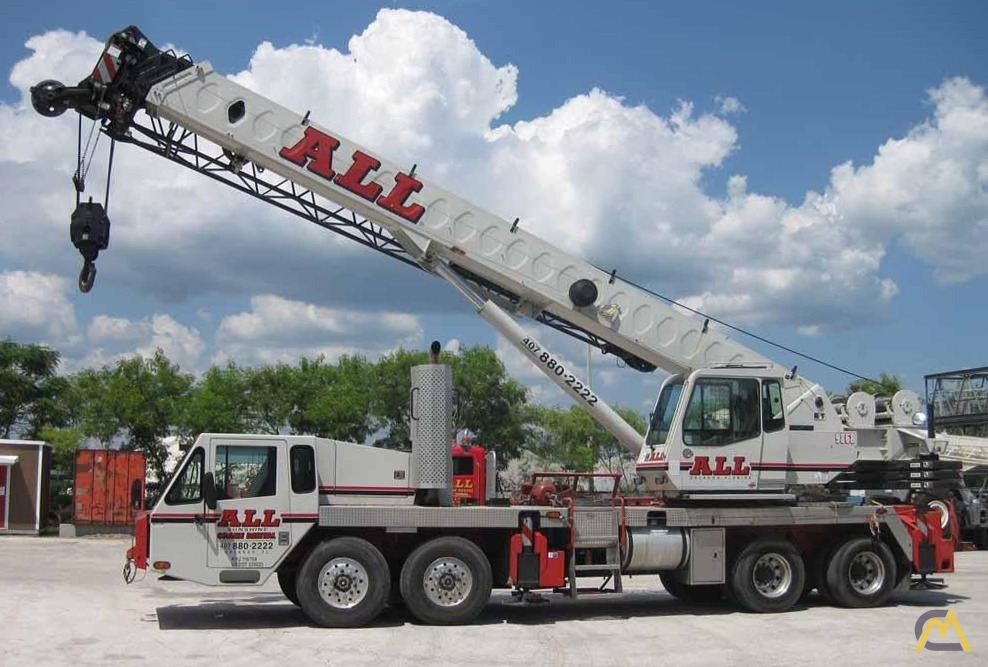 Link-Belt HTC-8660 Series II 60-ton Telescopic Boom Truck Crane 0