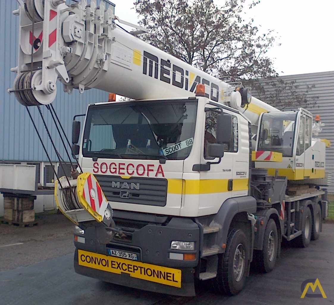 60t Luna GT 60/42 Telescopic Truck Crane 2