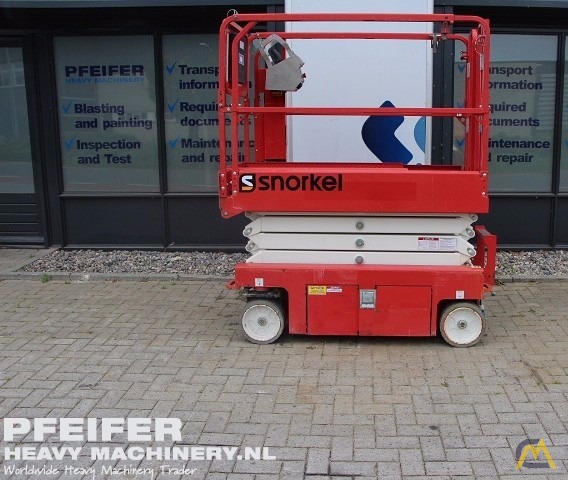 7.79m Snorkel S3219E Scissor Lift 1