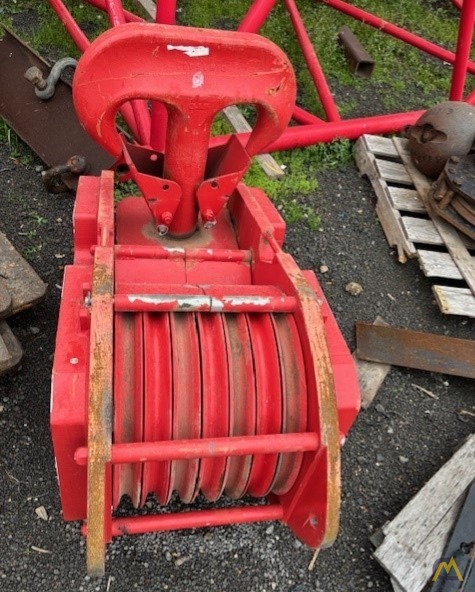Tadano 7-Sheave 150 US ton 21 mm Wire Rope Cable Hook Block 0