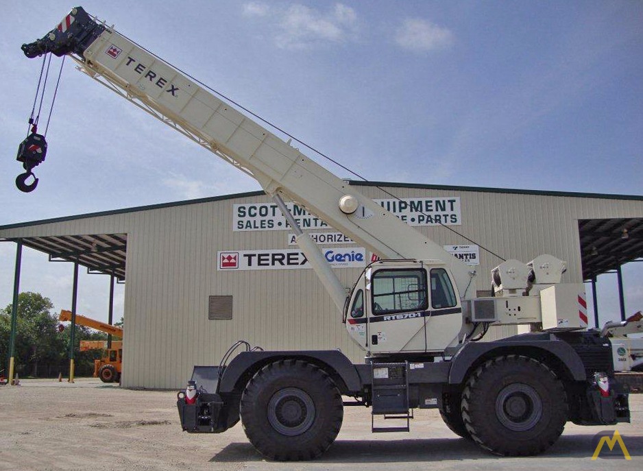 Terex RT 670-1 70-Ton Rough Terrain Crane 0