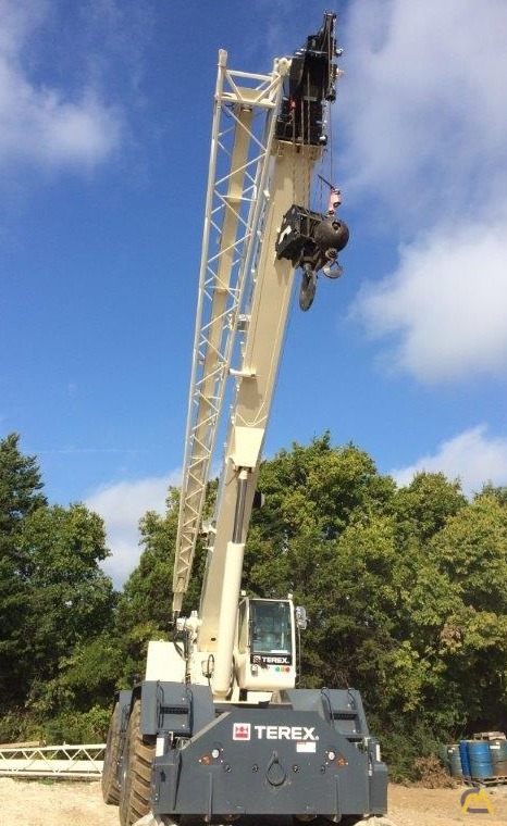 Terex RT 670 70-ton Rough Terrain Crane 4