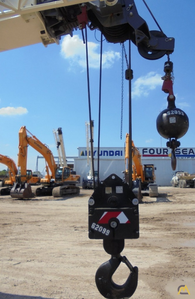Terex RT 670 70-ton Rough Terrain Crane 19