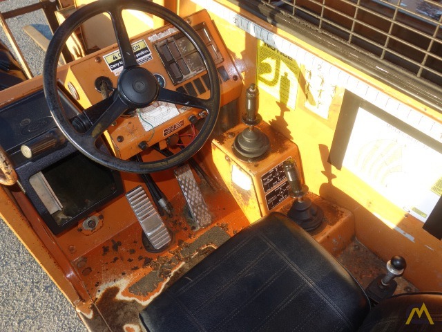 8,000 lb. Lull 844C-42 Telehander 9