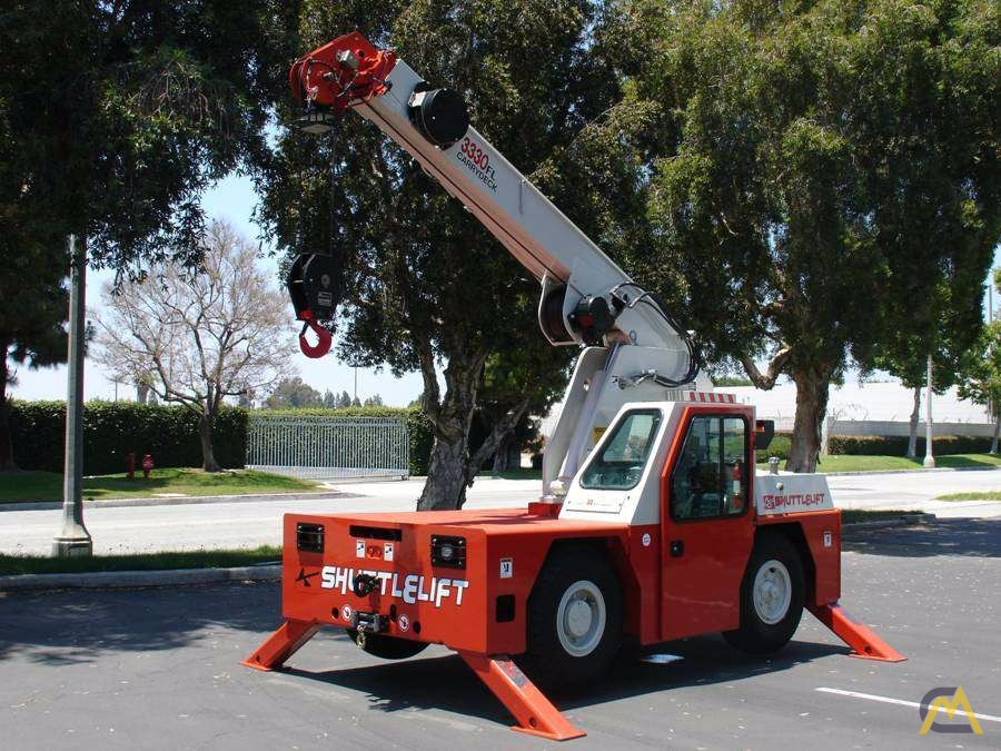 Shuttlelift 3330FL 8.5-Ton Carry Deck Crane 0