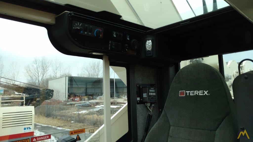 Terex RT 780 80-ton Rough Terrain Crane 14