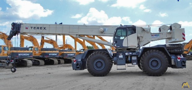 Terex RT 780 80-Ton Rough Terrain Crane 1