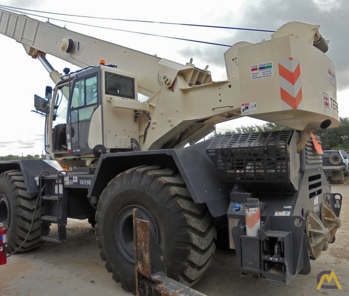 Terex RT 780 80-ton Rough Terrain Crane 4