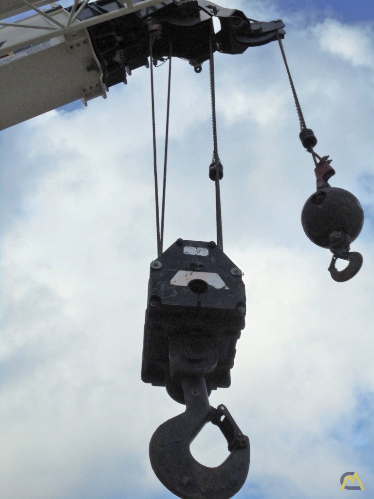Terex RT 780 80-ton Rough Terrain Crane 16