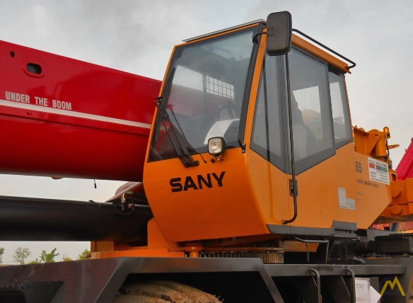 Sany SRC885 85-ton Rough Terrain Crane 6