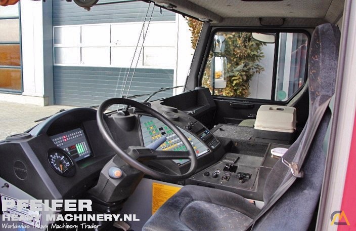 Liebherr MK 80 Self Erecting Mobile Tower Crane 14