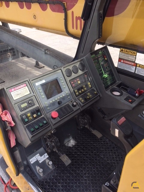 Grove TMS900E 90-ton Telescopic Boom Truck Crane 5
