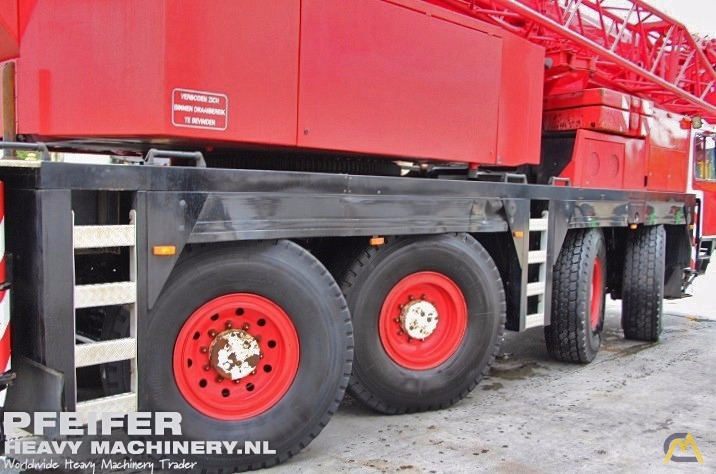 90t Liebherr LTM 1090/2 All Terrain Crane 17