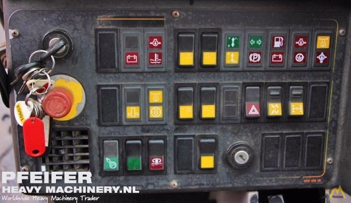 90t Liebherr LTM 1090/2 All Terrain Crane 29