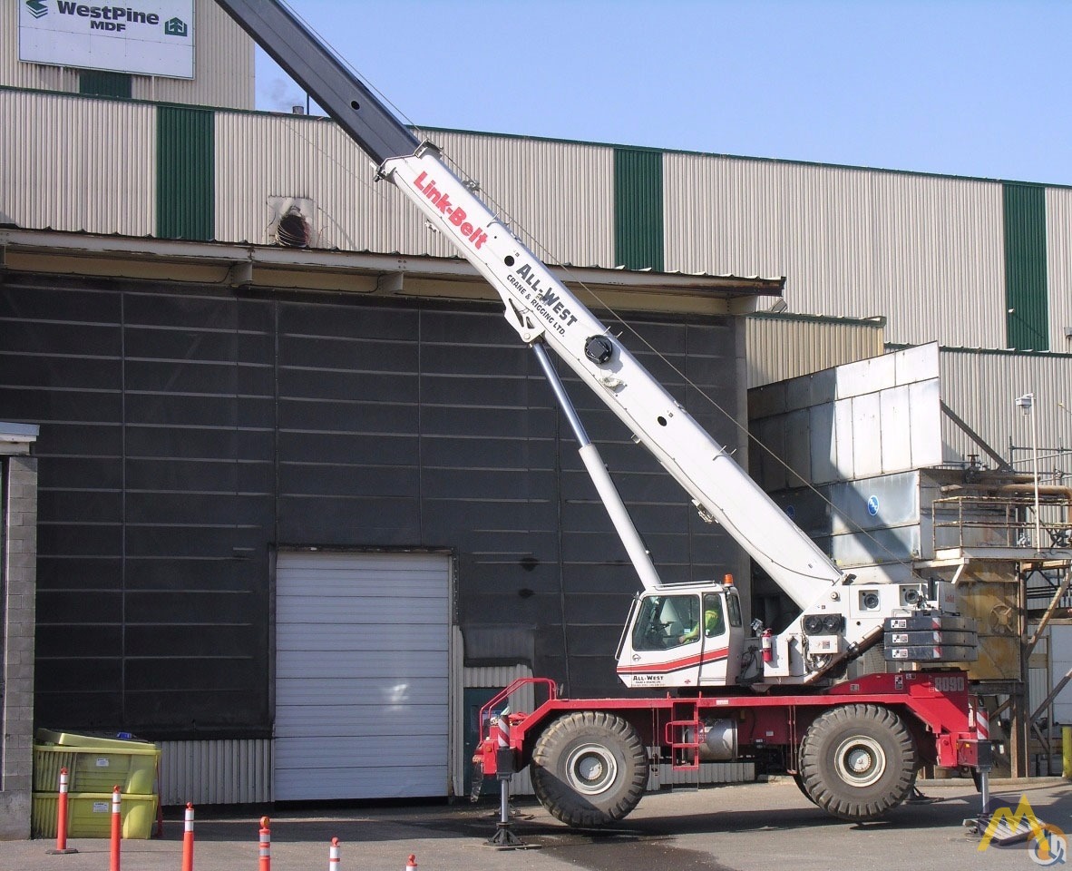 Link-Belt RTC-8090 Series II 90-ton Rough Terrain Crane 1