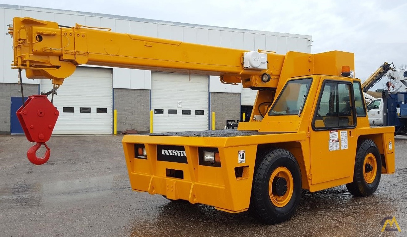 Broderson IC-80-3H 9-Ton Carry Deck Crane 0