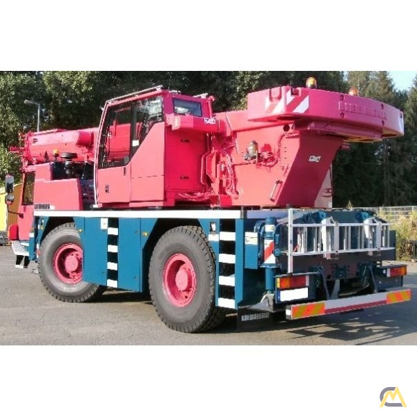 Liebherr LTM 1030-2.1 35-Ton All Terrain Crane 2
