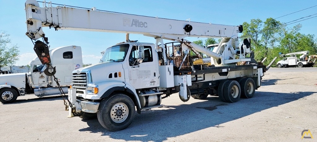 ALTEC AC26-103 26-Ton Boom Truck Crane Mounted on Sterling L7500 2