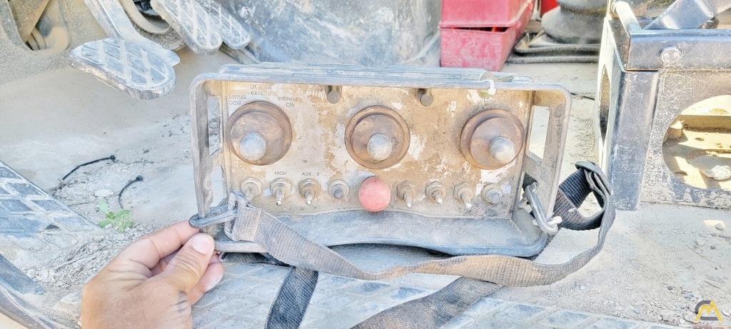 ALTEC AC26-103 26-Ton Boom Truck Crane Mounted on Sterling L7500 16