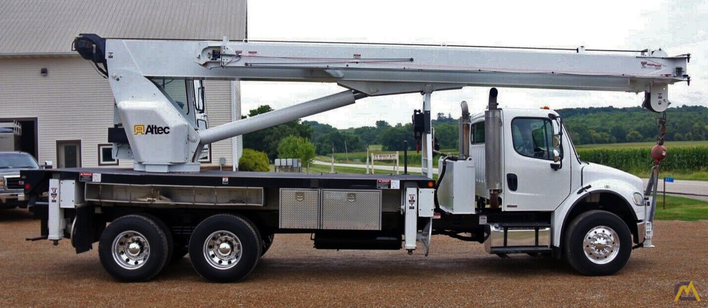 Altec AC26-103S 26-Ton Boom Truck Crane 3