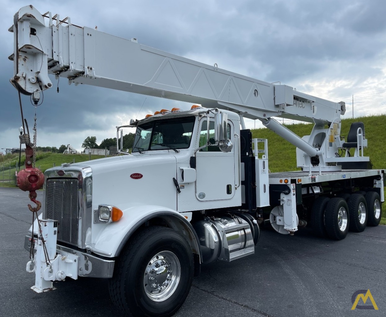 Altec AC38-127S 38-ton Boom Truck Crane on Low Miles & Hours Peterbilt 367 1