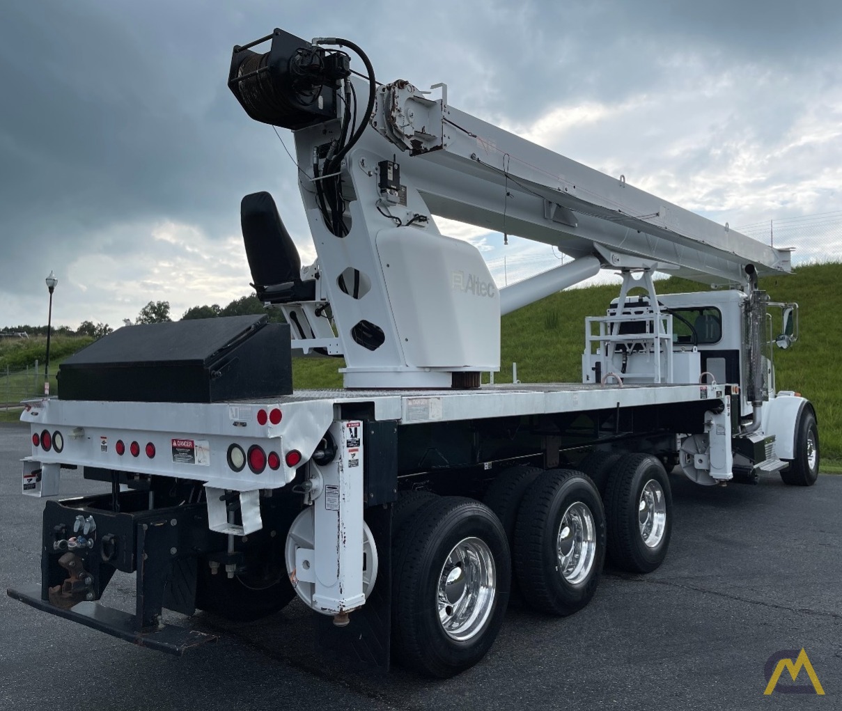 Altec AC38-127S 38-ton Boom Truck Crane on Low Miles & Hours Peterbilt 367 7