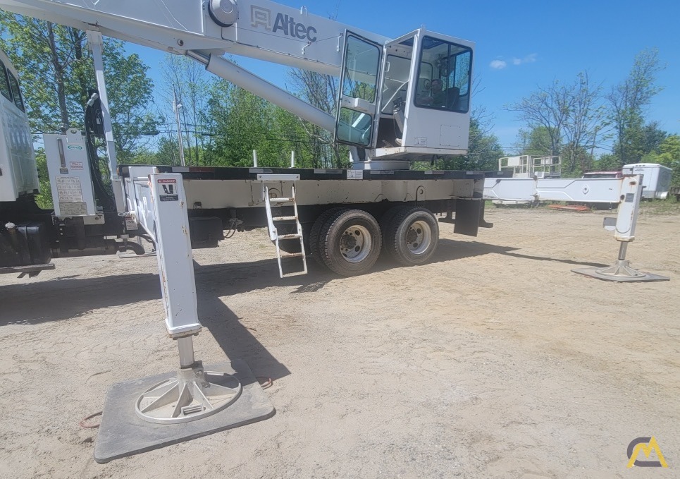 Altec AC38-127S 38-ton Boom Truck Crane on Sterling LT9500 5