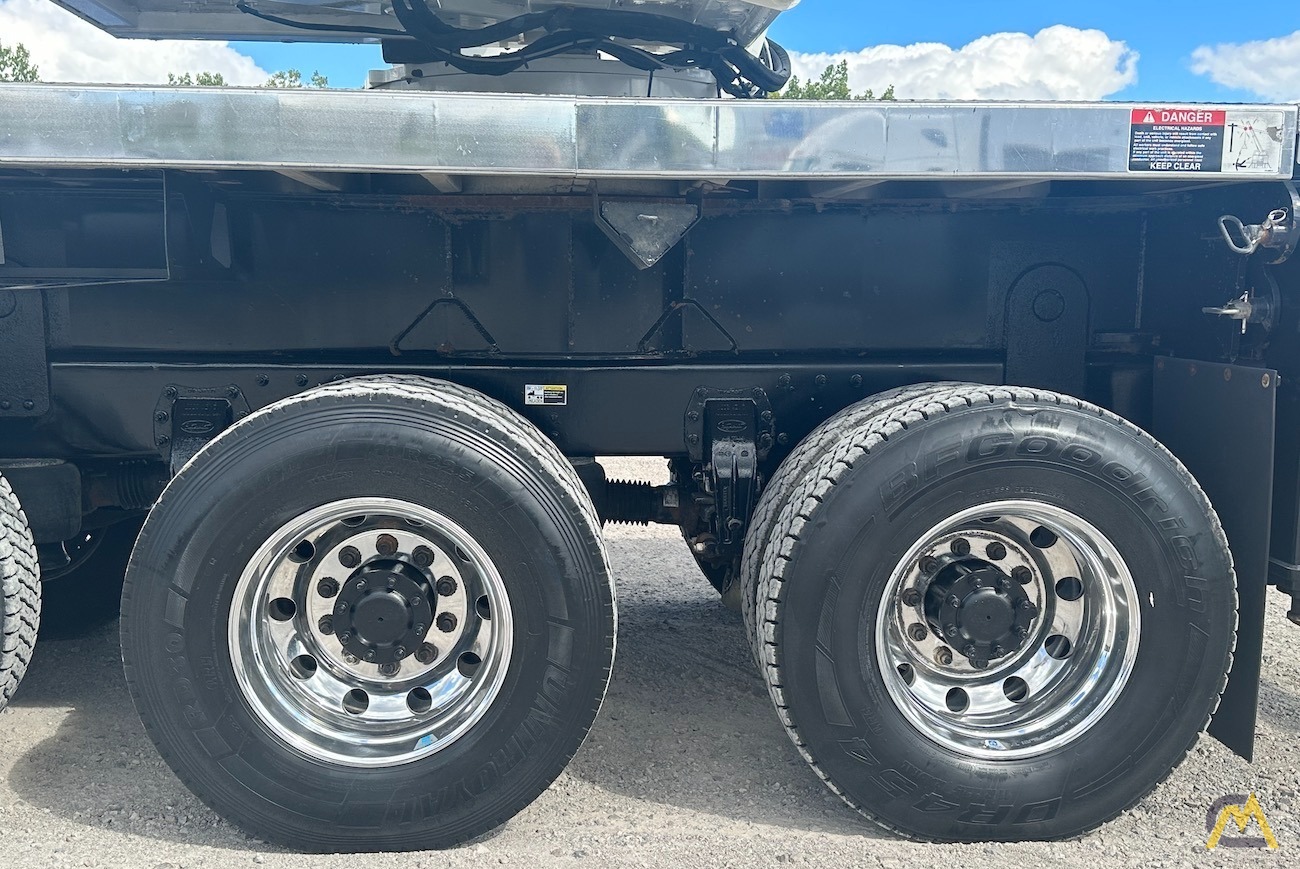 Altec AC38-127S Boom Truck Crane 16