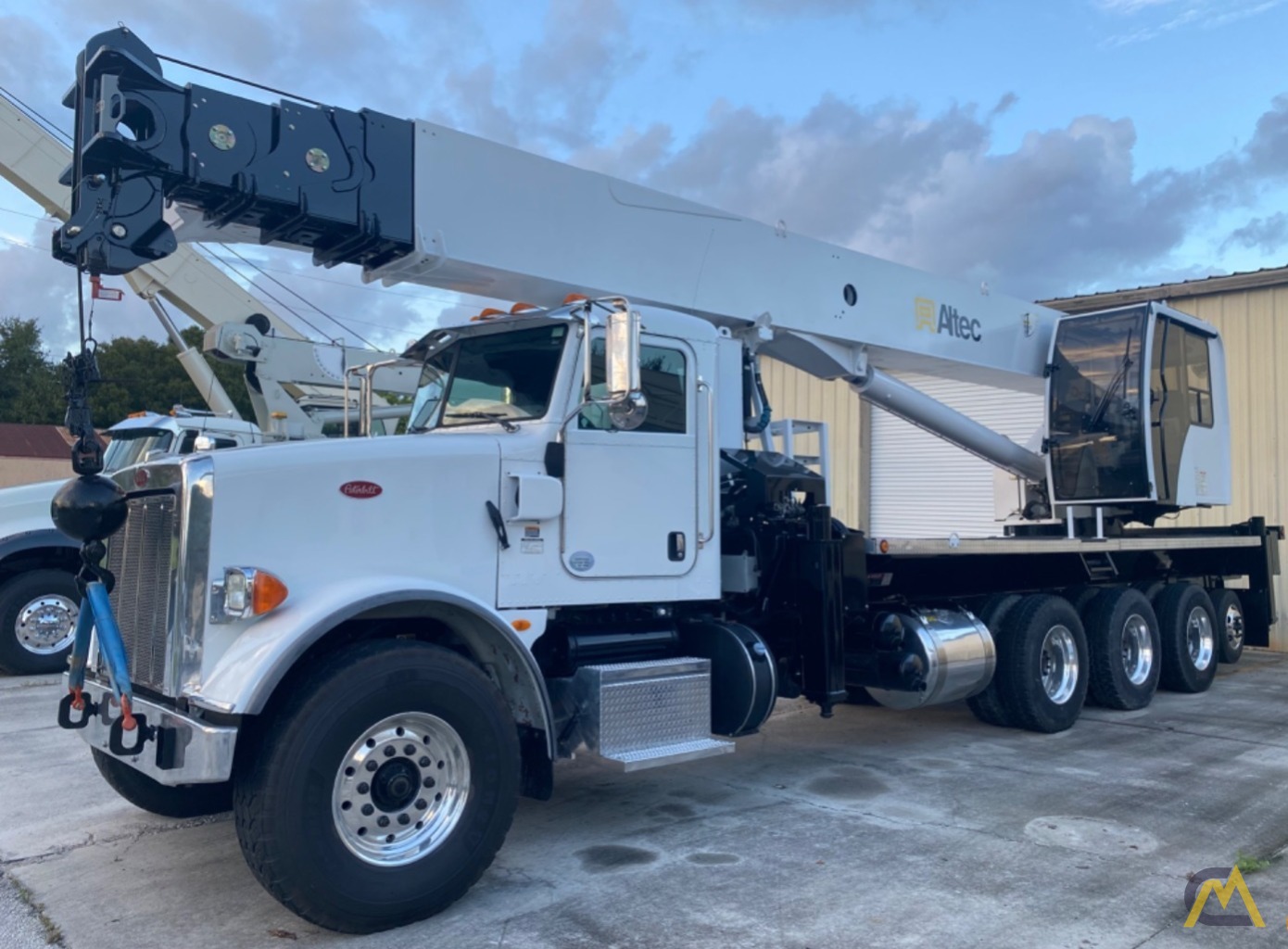 Altec AC40-152S Boom Truck Crane on Peterbilt 365 0
