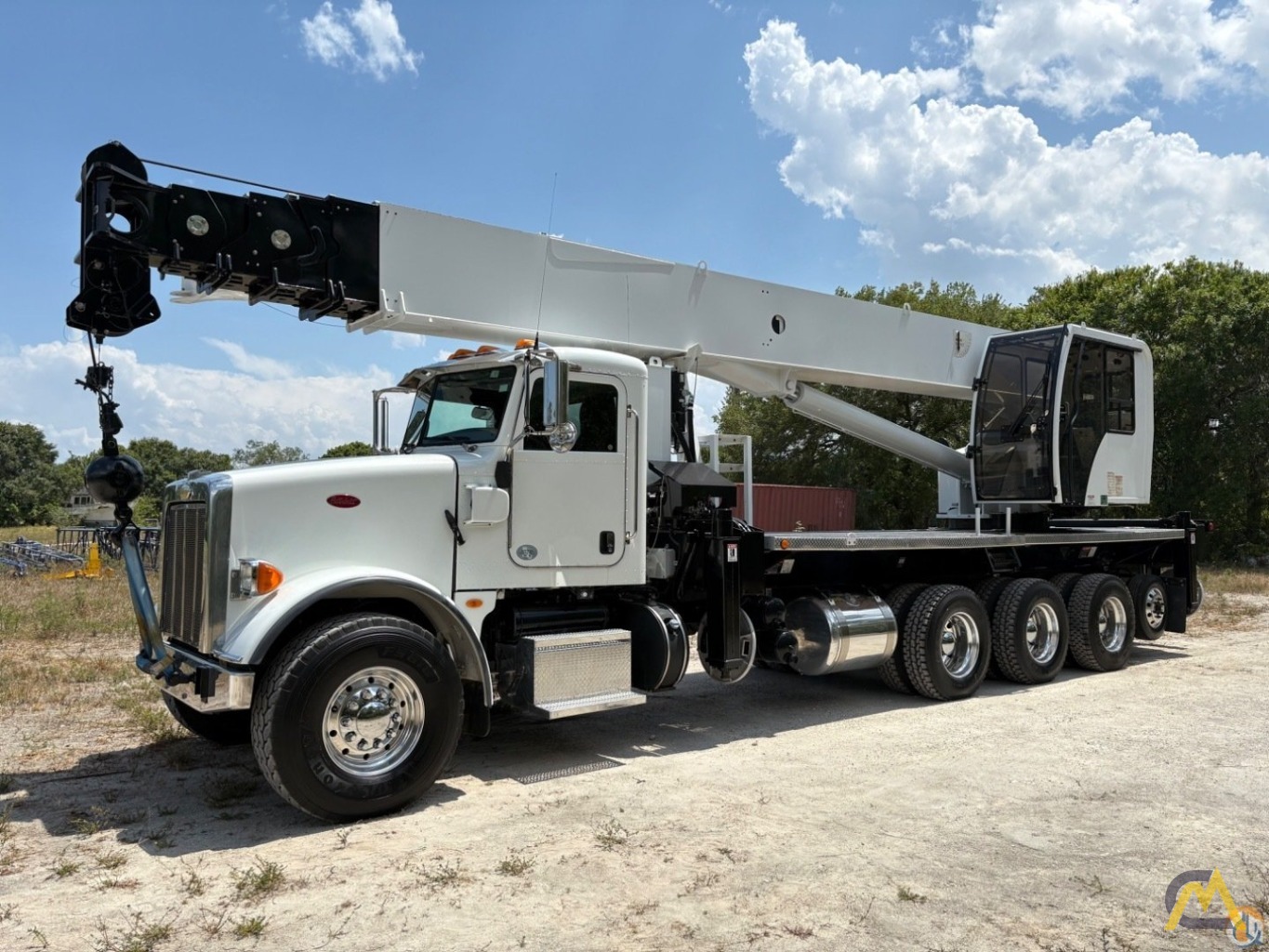 Altec AC40-152S Boom Truck Crane on Peterbilt 367 2