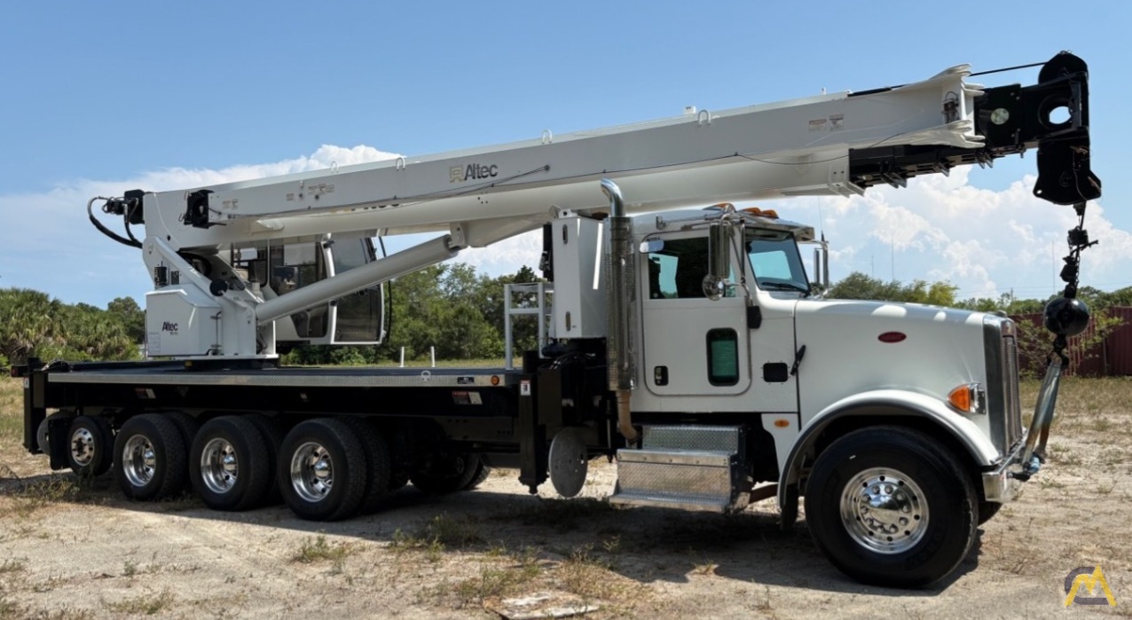 Altec AC40-152S Boom Truck Crane on Peterbilt 367 9