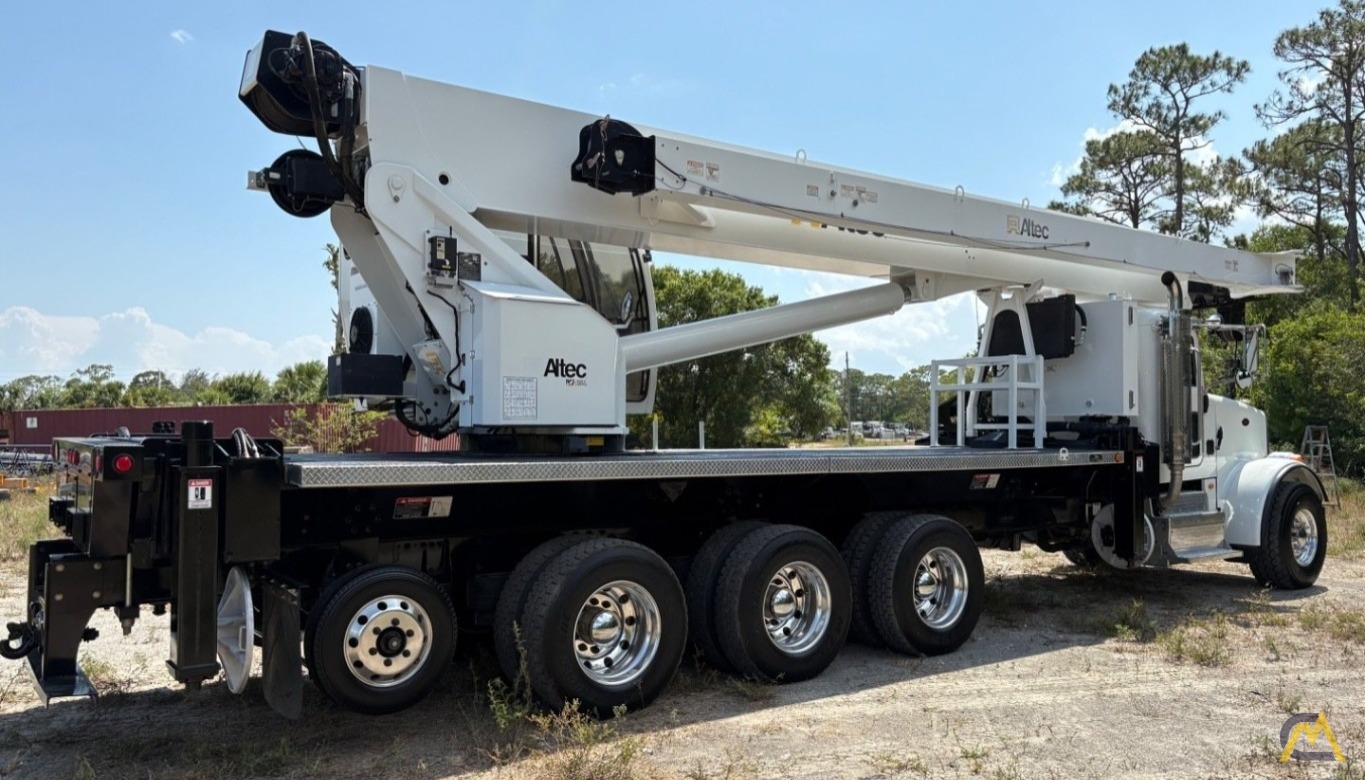 Altec AC40-152S Boom Truck Crane on Peterbilt 367 13
