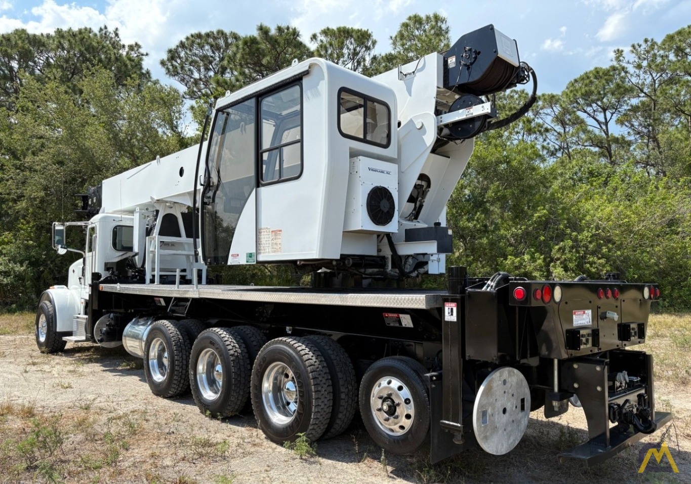 Altec AC40-152S Boom Truck Crane on Peterbilt 367 5