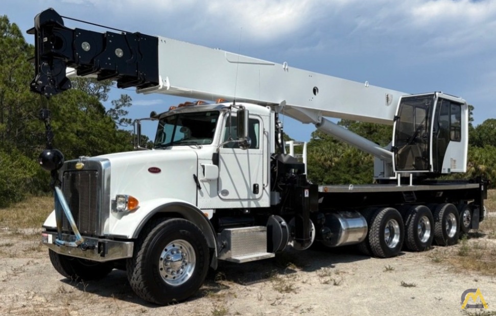Altec AC40-152S Boom Truck Crane on Peterbilt 367 0