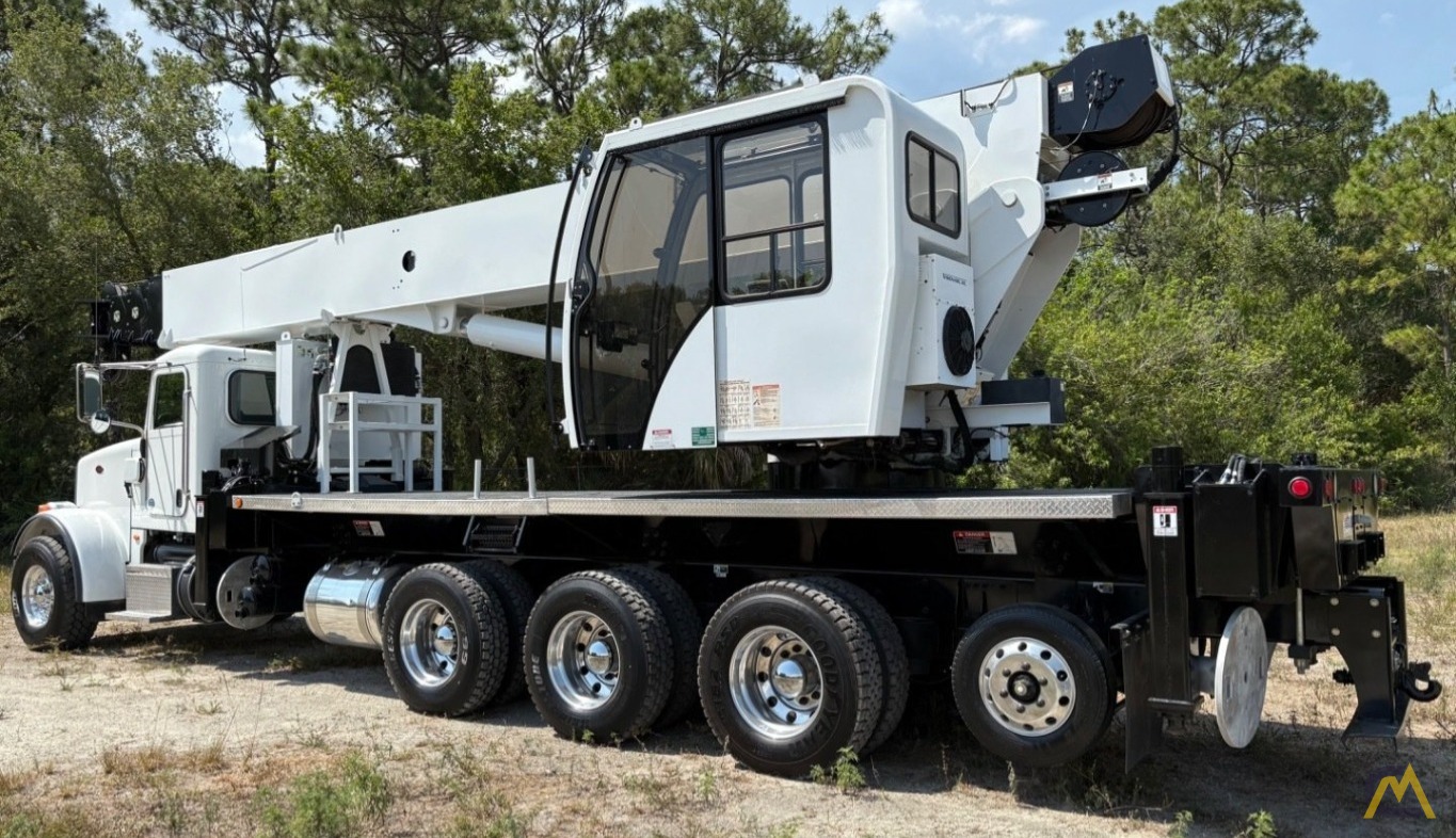 Altec AC40-152S Boom Truck Crane on Peterbilt 367 3