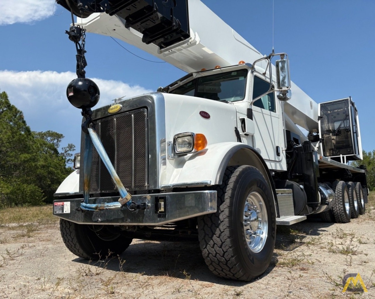 Altec AC40-152S Boom Truck Crane on Peterbilt 367 7