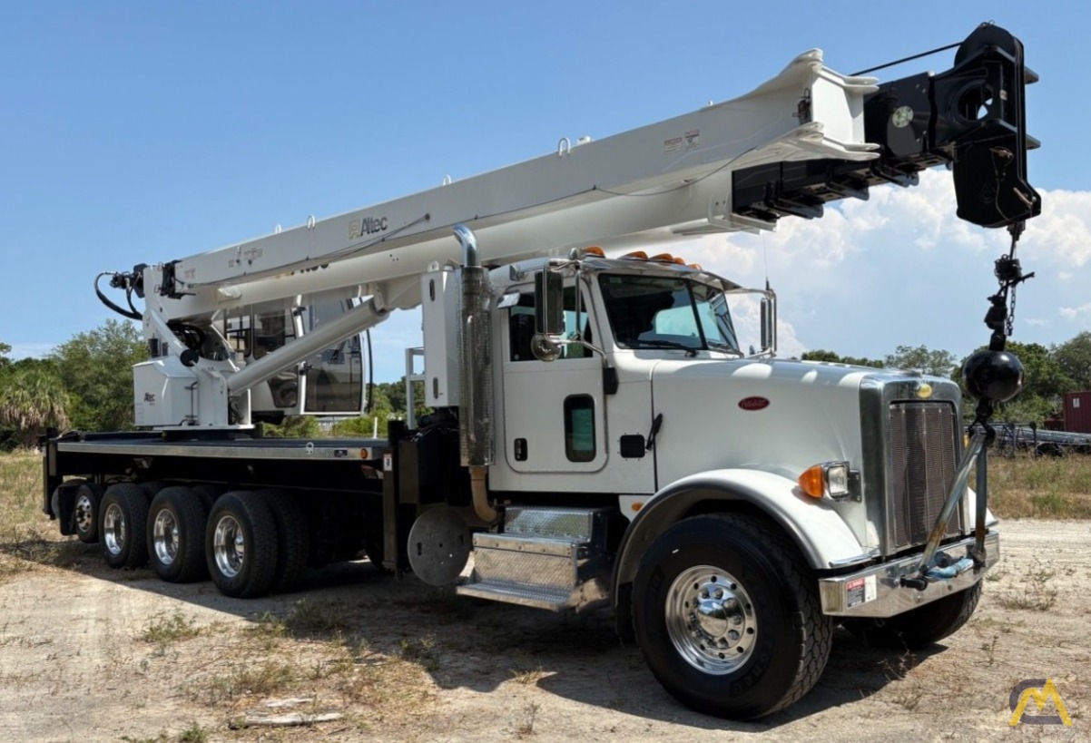 Altec AC40-152S Boom Truck Crane on Peterbilt 367 16