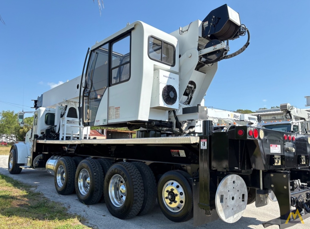 Altec AC40-152S Boom Truck Crane on Peterbilt 367 19