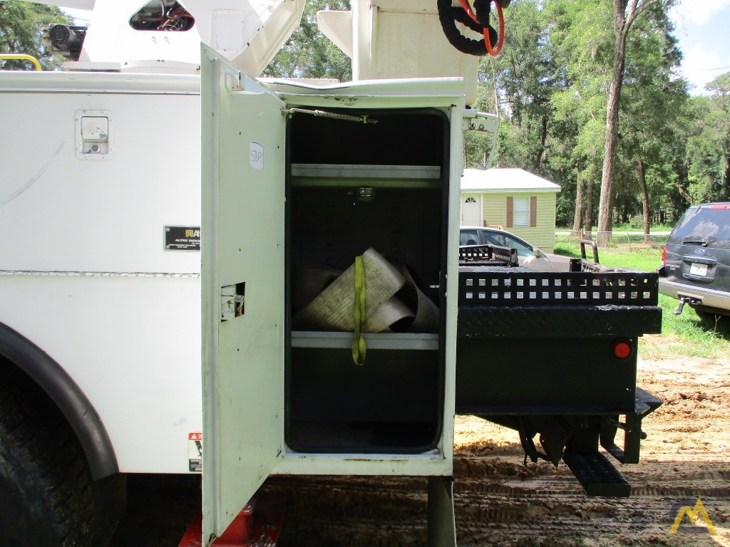 Altec AM55 Utility Bucket Boom on Chevrolet C7500 54