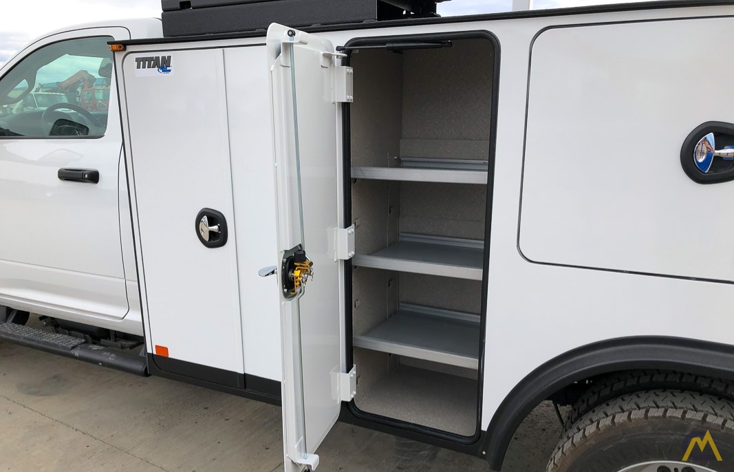 Auto Crane HC8x 4Ton Boom Truck For Sale Service Mechanic & Material