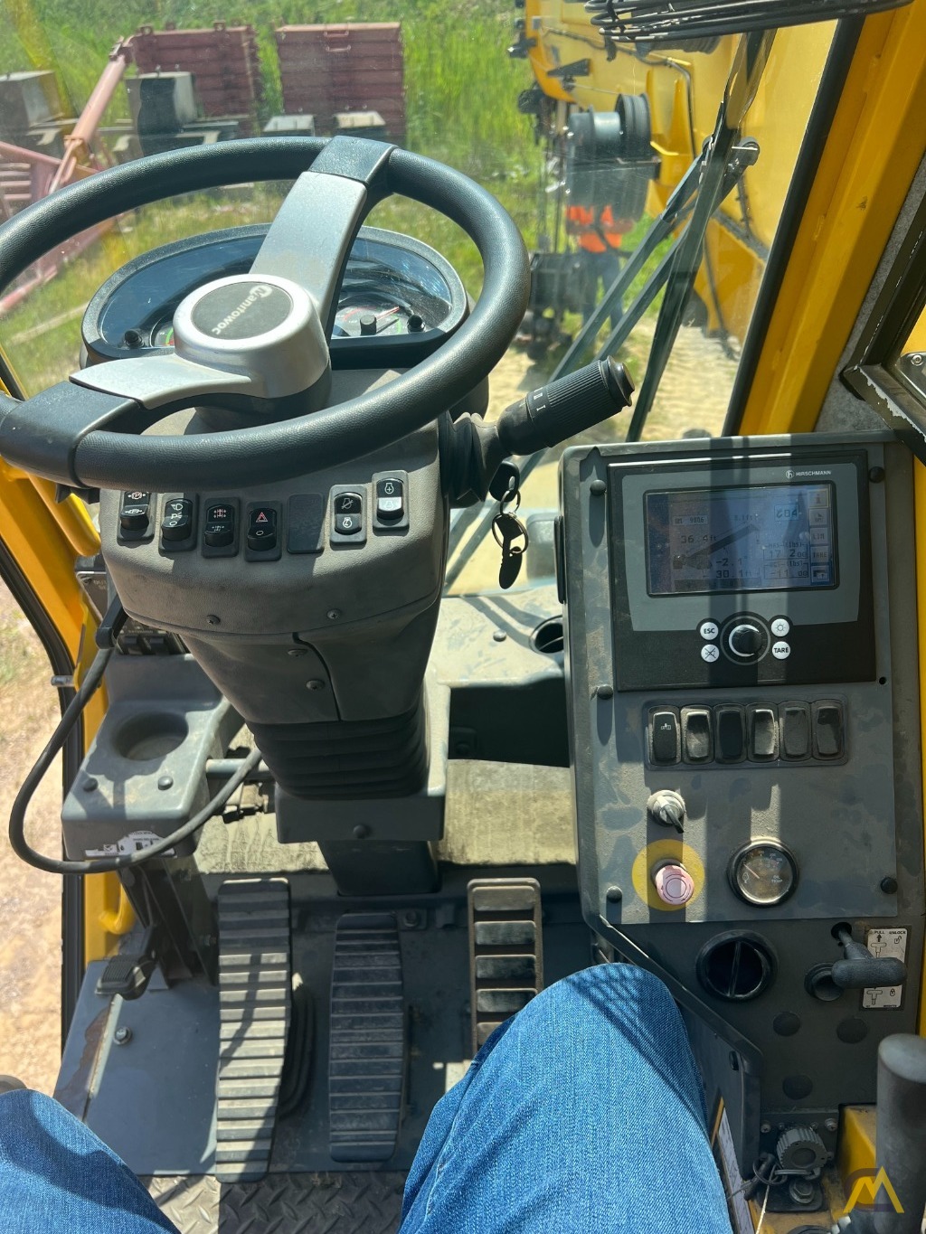 **AVAILABILITY: IMMEDIATELY** 2014 Grove RT770E 70 Ton R/T Crane 5