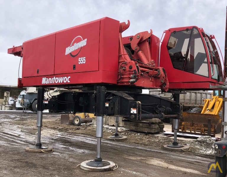 2002 Manitowoc 555 Series 2 150 Ton Crawler 0