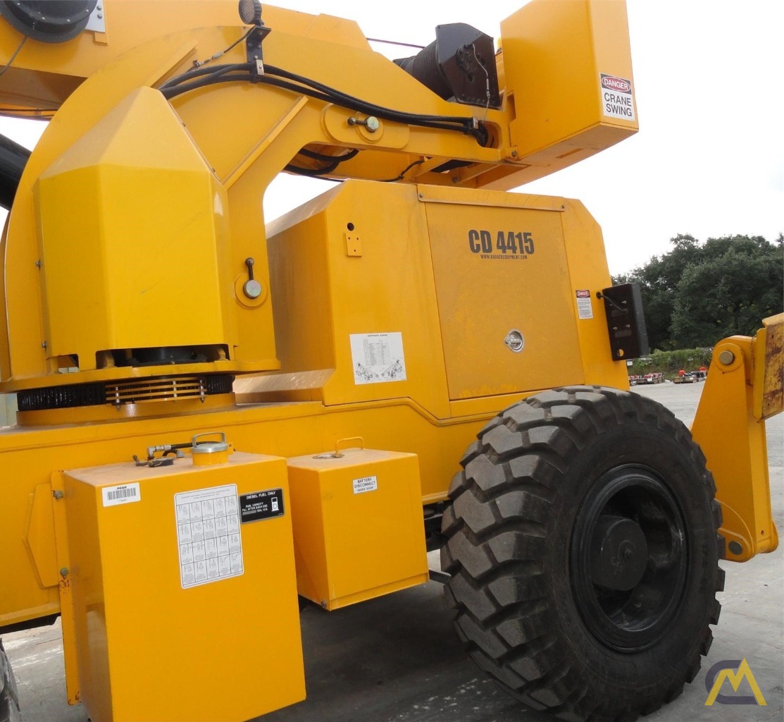 Badger CD4415 15-ton Down Cab Rough Terrain Crane 5