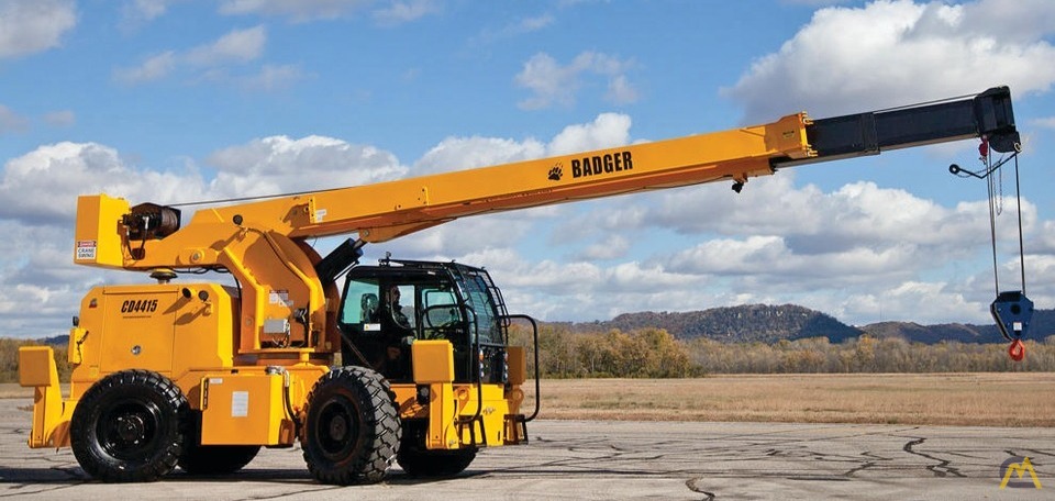 Badger CD4415 15-Ton Rough Terrain Crane 1