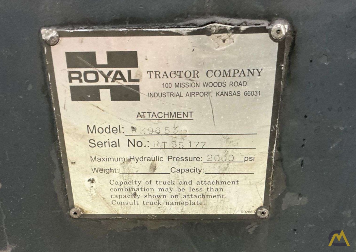 Bid on a Royal Rig-N-Lift T500C Extendable Counterweight Lift Truck Forklift 4